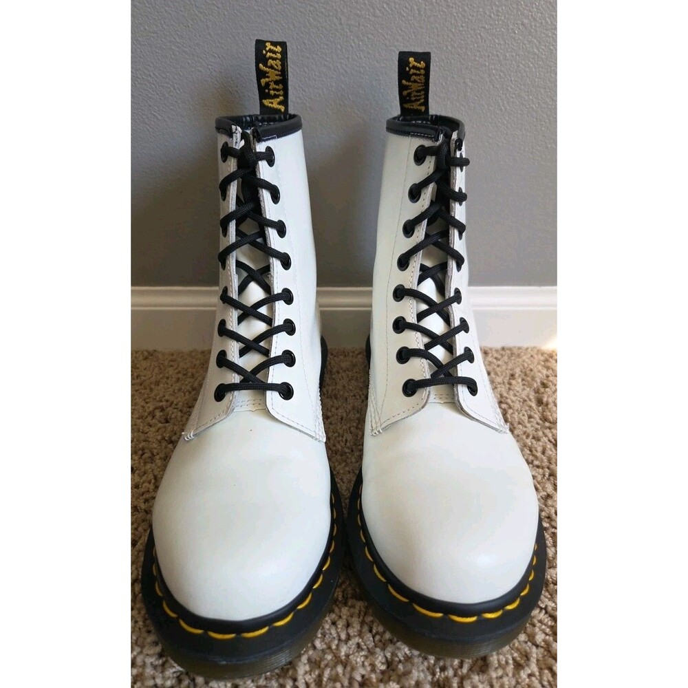 Dr. Martens White Leather Women's Combat Boots Women's Size 8 11821 1460 - EUC - Picture 2 of 13